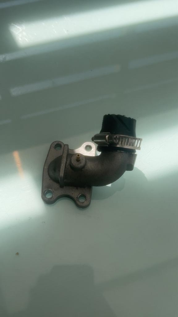 Spruitstuk peugeot verticaal 19-21mm, Ophalen of Verzenden, Zo goed als nieuw, Voorlicht