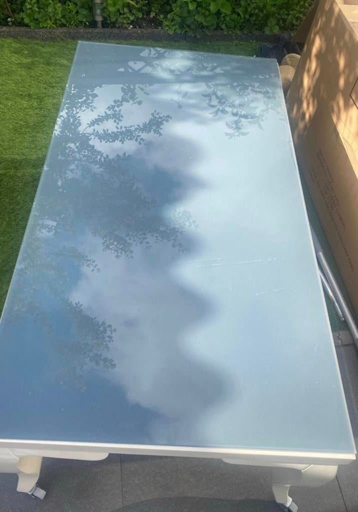 Gratis salon tafel, Tuin en Terras, Ophalen of Verzenden, Zo goed als nieuw, Rechthoekig, Hout