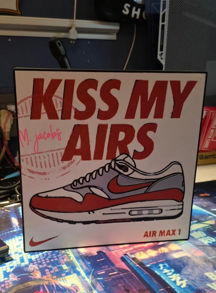 Nike 'Kiss My Airs' LED Lichtbak - Air Max 1 Blikvanger, Ophalen of Verzenden, Nieuw, Lichtbak of (neon) lamp