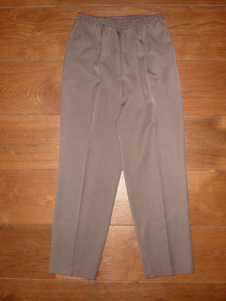 Lange pantalon van Malva – maat 21 (42), Malva, Bruin, Maat 42/44 (L), Ophalen of Verzenden