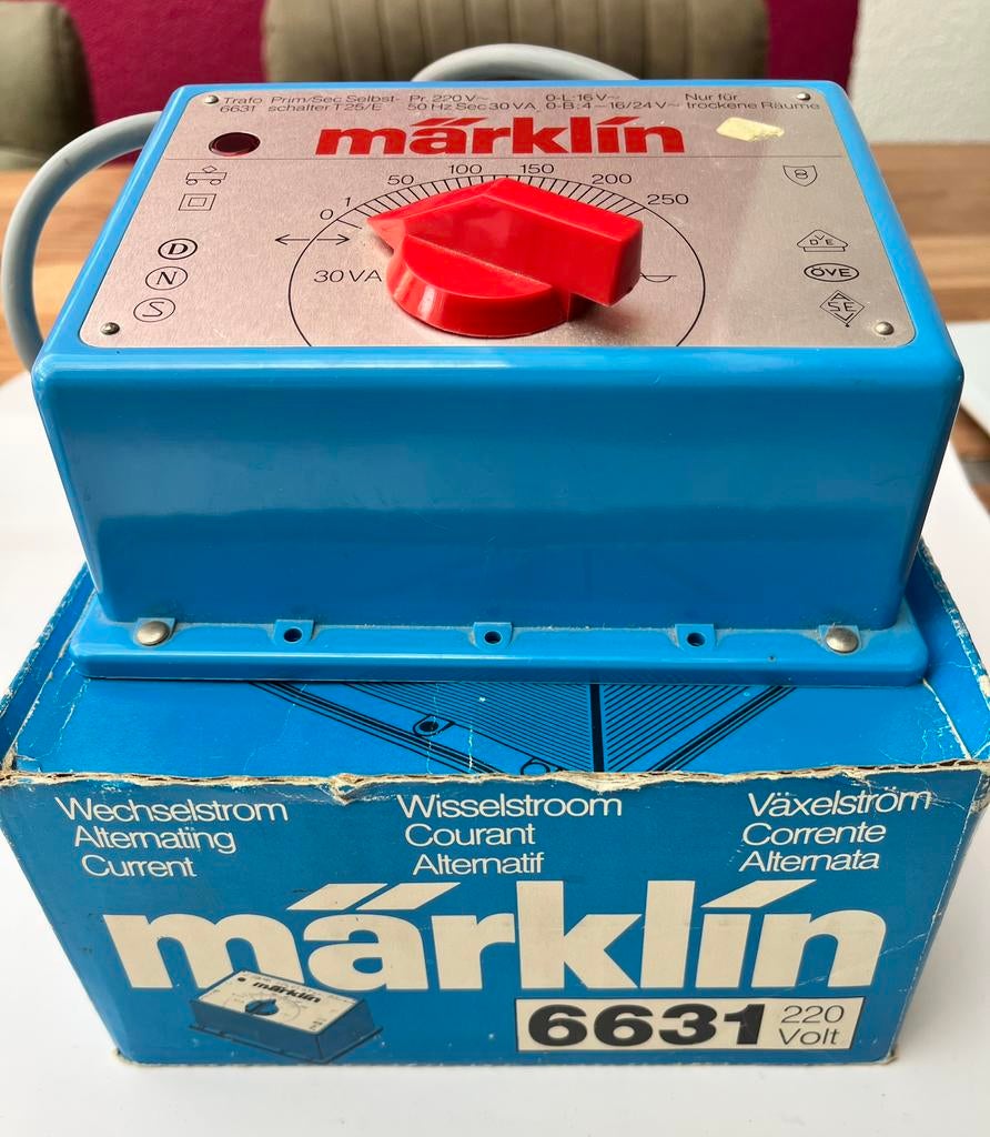 Märklin H0 Transformator 6631 – met originele doos, Hobby en Vrije tijd, Modeltreinen | H0, Gebruikt, Ophalen of Verzenden, Märklin