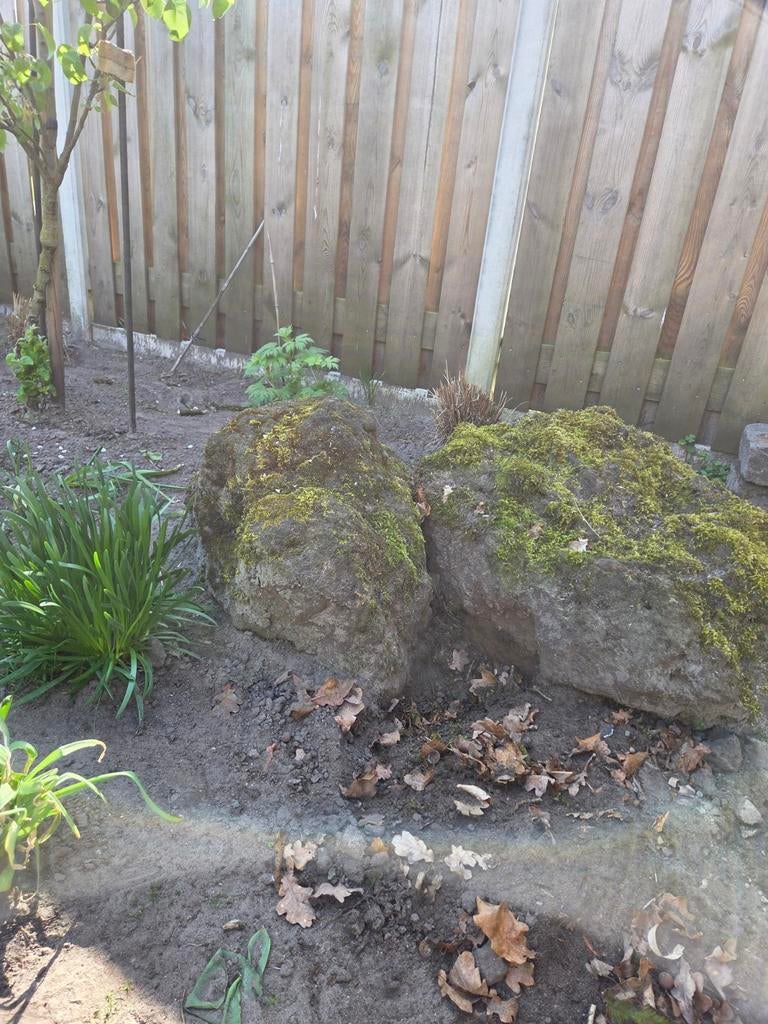 Grote natuurstenen rotsblokken voor tuin of vijver, Ophalen, Gebruikt, Graniet, Kei