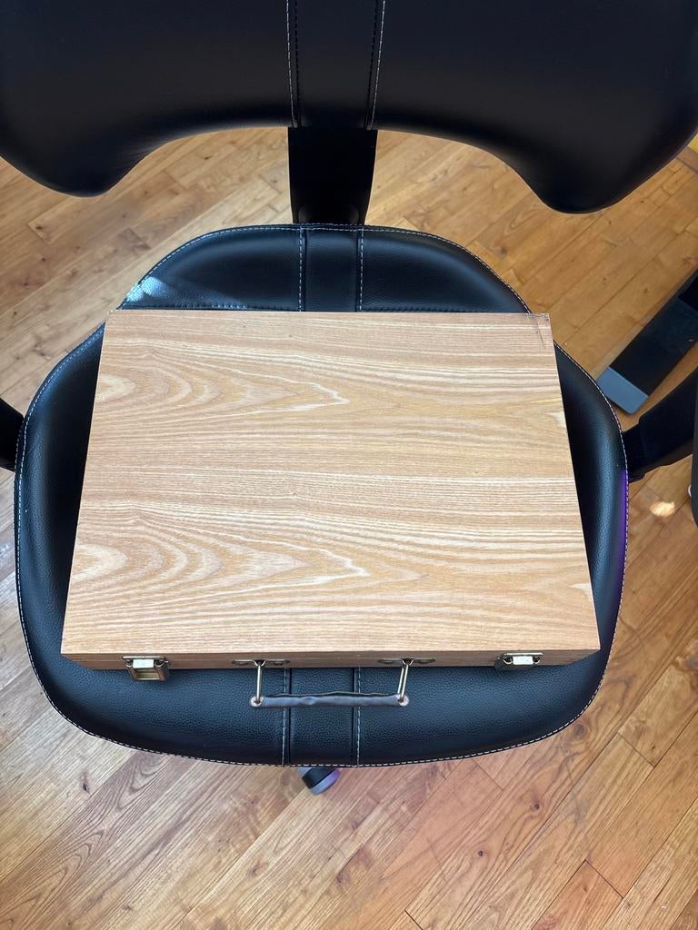 Houten schilderskist met palet, Hobby en Vrije tijd, Schilderen, Ophalen of Verzenden, Zo goed als nieuw, Overige typen