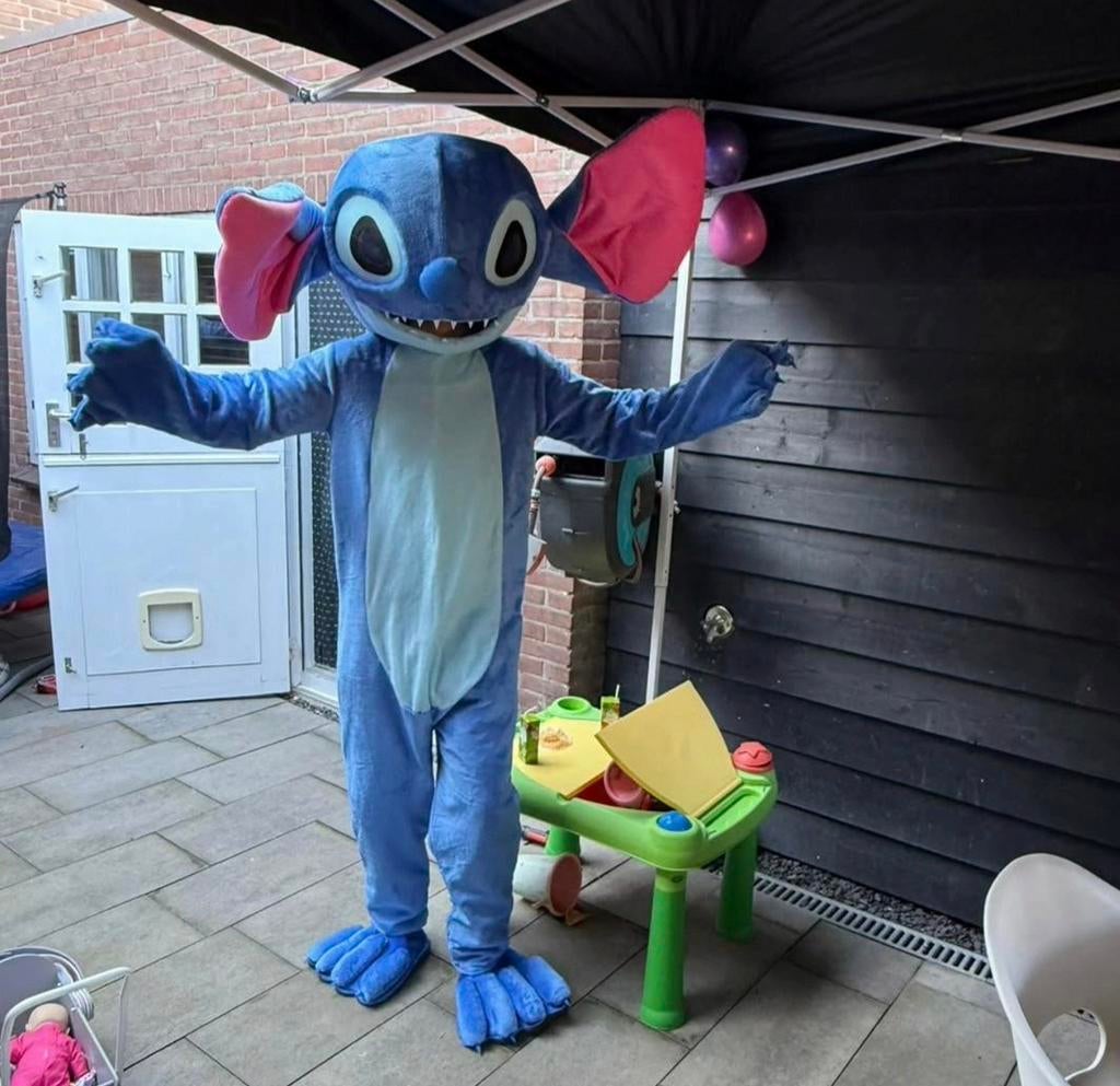 Stitch mascotte pak te huur maat L/xl, Ophalen of Verzenden, Zo goed als nieuw, Verjaardag