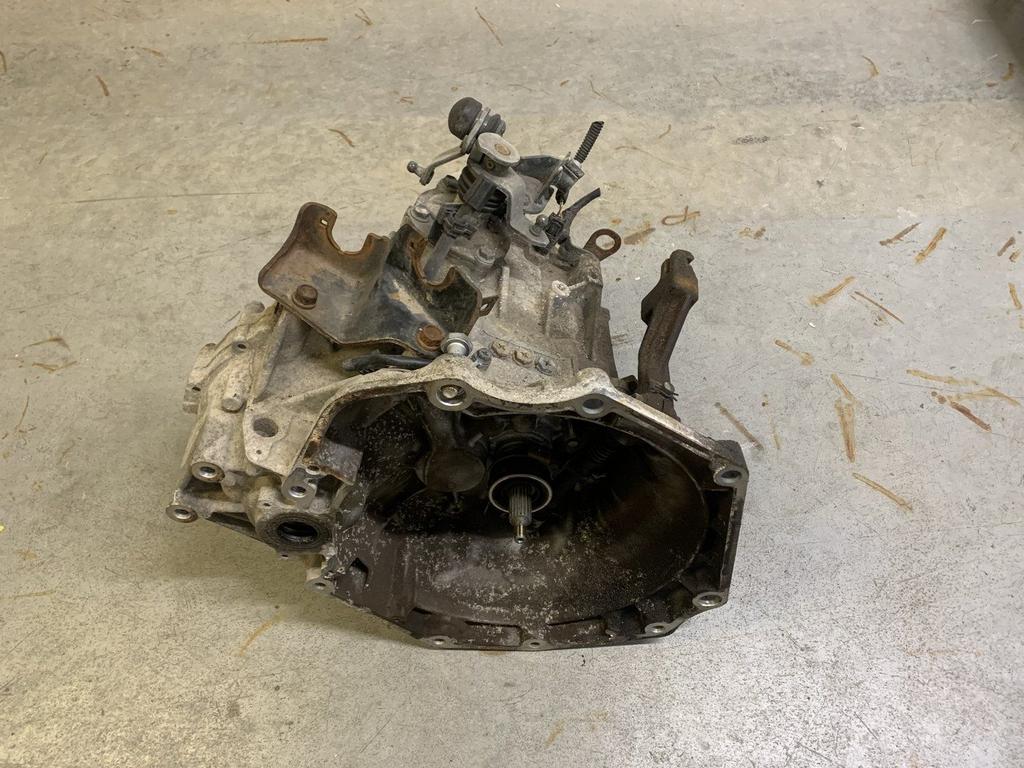 versnellingsbak opel agila A - suzuki wagon R 2000 tot 2007, Gebruikt, -, -, Ophalen of Verzenden