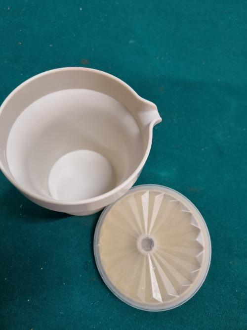 -	Melkschenker tupperware, Huis en Inrichting, Keuken | Tupperware, Ophalen of Verzenden, 'T Olde Gre-j, Info@toldegrej.nl, Endepoelstraat 20f Didam