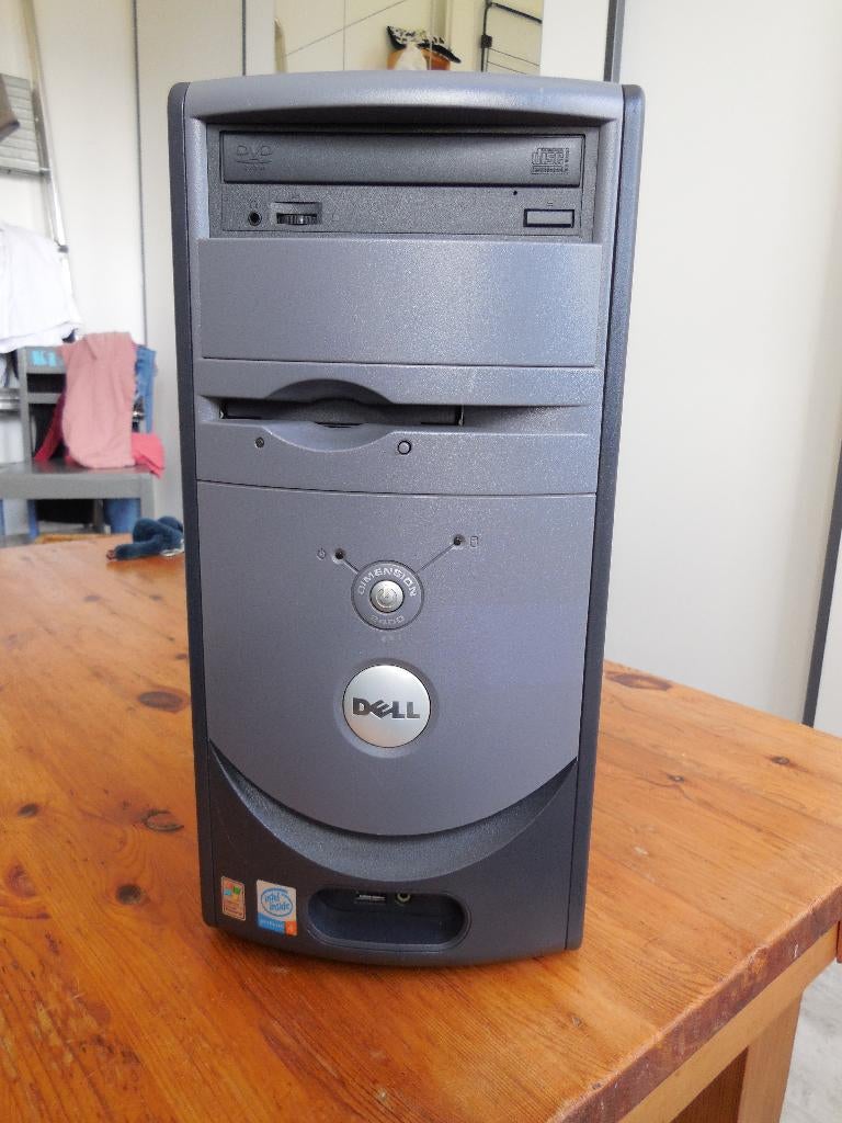 WINDOWS XP computer DELL DIMENSION 2400, Computers en Software, Vintage Computers, Ophalen of Verzenden