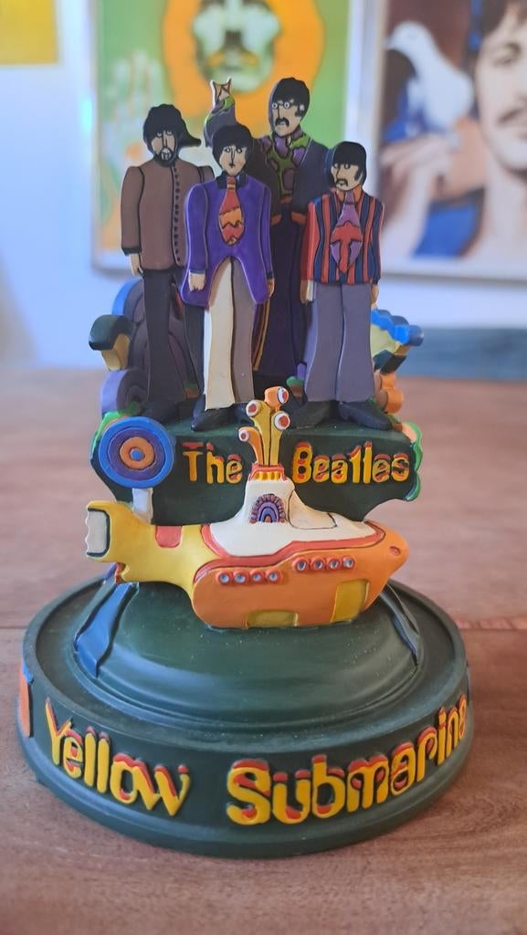 Beatles Yellow Submarine musical firgurine bell jar, Ophalen of Verzenden