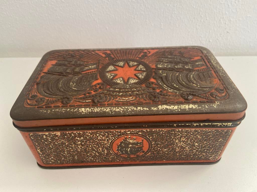 Antieke Ster Tabak blik - Schepen en Kompasroos, Verzamelen, Blikken, Ophalen, Gebruikt, Overige, Overige merken