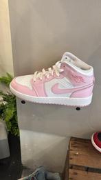 Jordan 1 Mid Roze Maat 35,5 Nieuw, Kleding | Dames, Schoenen, J, Nieuw, Ophalen of Verzenden, Sneakers of Gympen