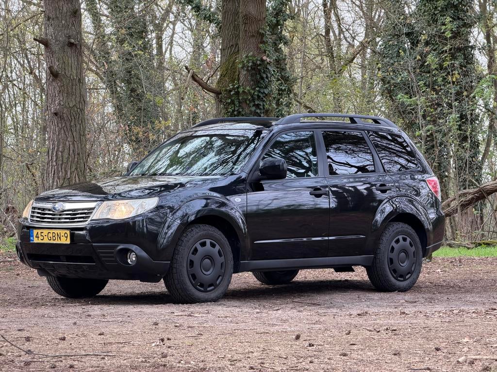 Subaru Forester 2.0 AWD 2008 Automaat met Trekhaak, Auto's, Stof, Zwart, 4 cilinders, Zwart