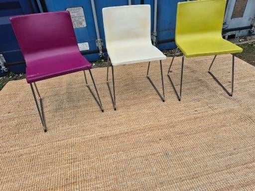 3 Eetkamer stoelen, Ophalen, Drie, Zo goed als nieuw, Modern