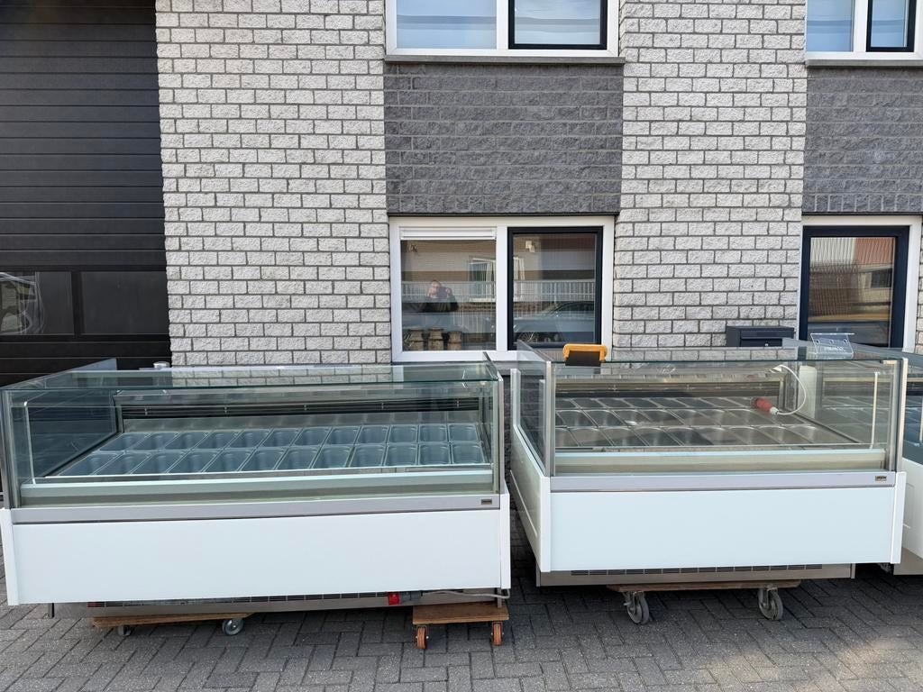 Ijsvitrine schepijsvitrine schepijs slagroommachinr, Ophalen of Verzenden, Koelen en Vriezen