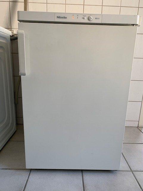 vriezer vrieskast vrijstaand tafelmodel Miele, Gebruikt, Minder dan 60 cm, Energieklasse A of zuiniger, Vrijstaand