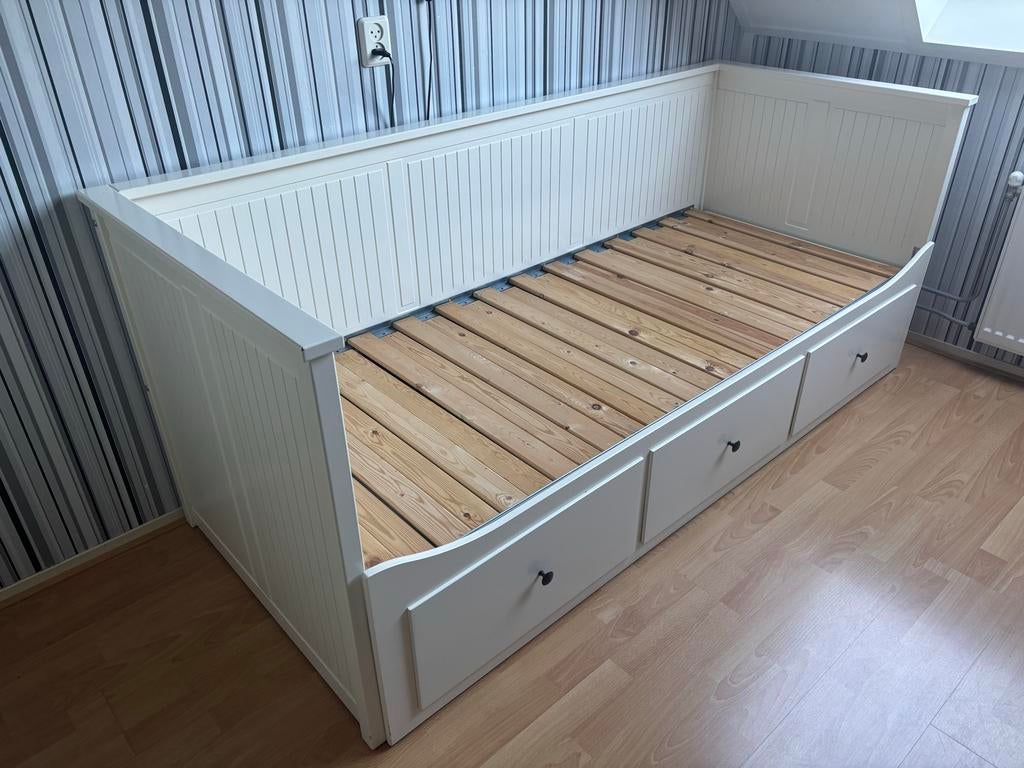 Bedframe met berging (Wit) - Extendable Daybed with Storage, Huis en Inrichting, Slaapkamer | Bedden, Gebruikt, Eenpersoons, Overige maten