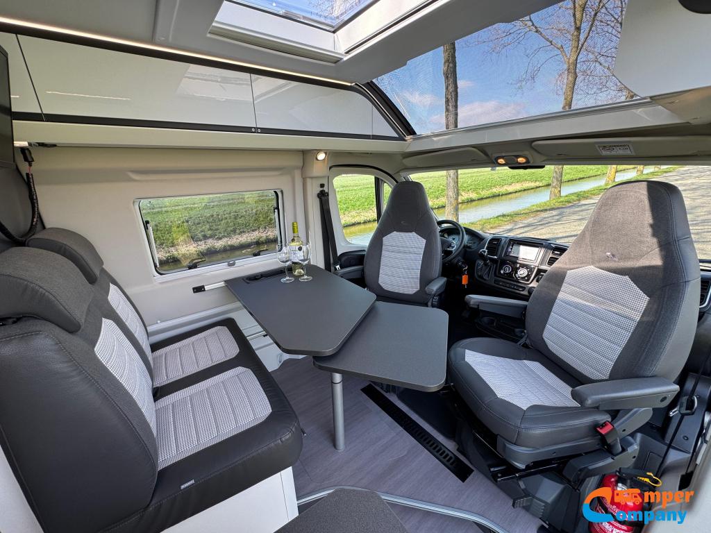 Adria Twin Supreme 640 SLB Lengte bedden / Automaat, Automaat, Ringverwarming, Fiat, Bedrijf
