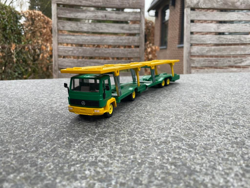 Siku 3419 - Mercedes LN2 autotransporter groen/geel, Ophalen of Verzenden, Zo goed als nieuw, Bus of Vrachtwagen, SIKU