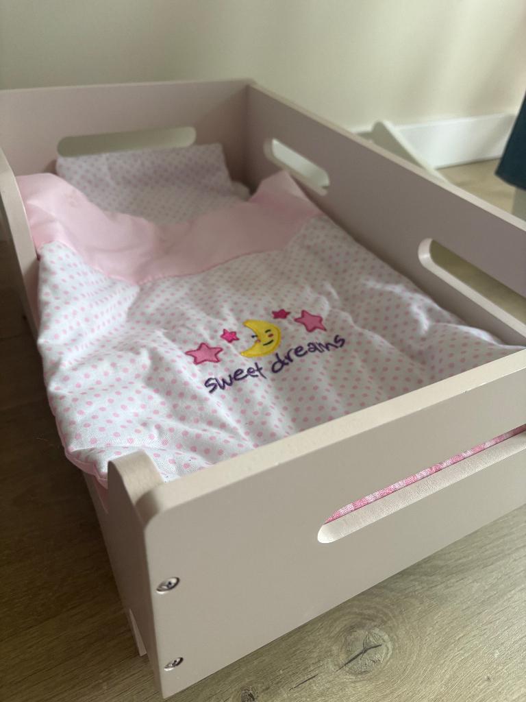 Poppenbed en poppenbuggy, Ophalen, Zo goed als nieuw