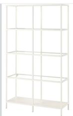 Witte open ikea vittsjö kast, Met plank(en), Gebruikt, Glas, 25 tot 50 cm