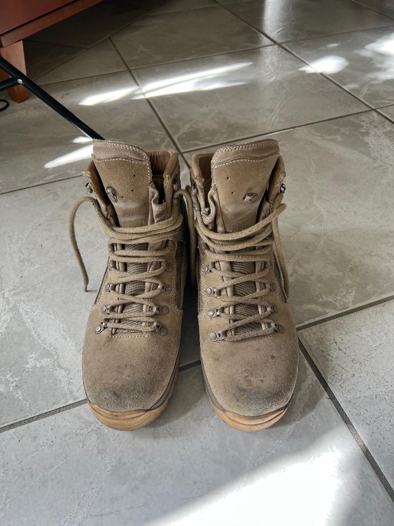 Gedragen paar Meindl 3771-06 wandelschoenen maat 270M.43, Ophalen of Verzenden, Gebruikt, Schoenen