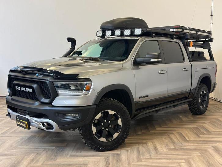Dodge RAM 1500 5.7 V8 4x4 Crew Cab Rebel|CAMPER|OPBOUW TENT|, Auto's, Dodge, Bedrijf, Te koop, RAM 1500, 4x4, ABS, Achteruitrijcamera