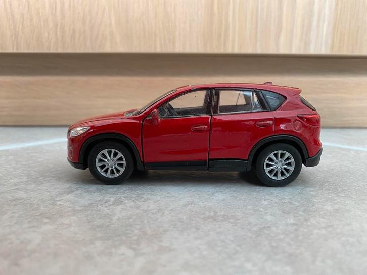 Welly Mazda CX-5 1:24, Hobby en Vrije tijd, Modelauto's | 1:43, Zo goed als nieuw, Auto, Overige merken, Ophalen of Verzenden