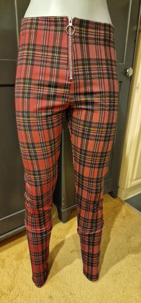 Rode ruitjes stretchbroek Maat M, Maat 38/40 (M), Ophalen of Verzenden, Zo goed als nieuw, Lang