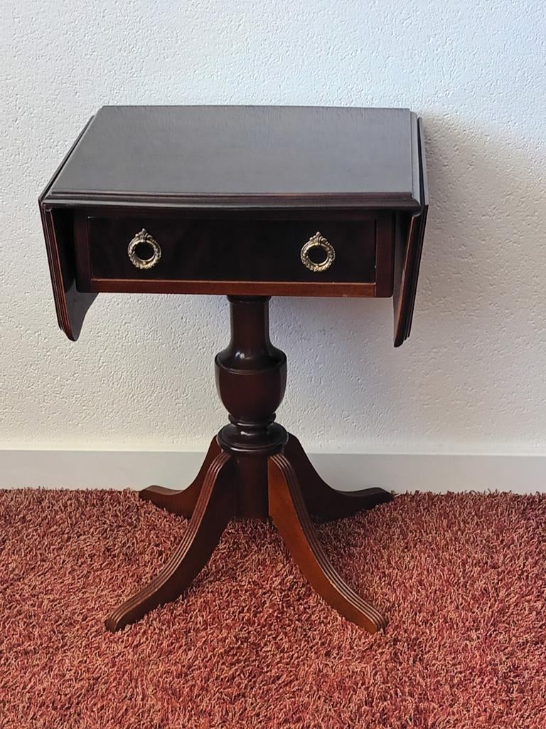 Klassiek (hangoor) bijzettafeltje, Ophalen, Rechthoekig, Minder dan 55 cm, 60 cm of meer