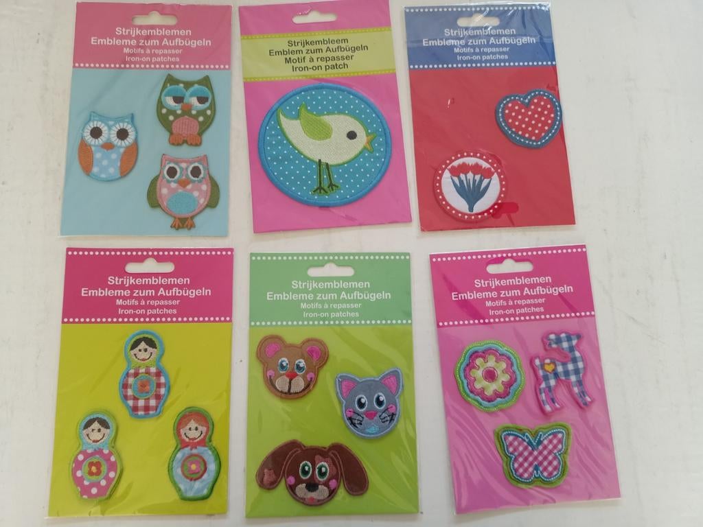 15 Strijkemblemen / Iron-on patches - Diverse designs, Hobby en Vrije tijd, Kledingapplicaties en Hotfix, Ophalen of Verzenden