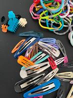 Grote partij haaraccessoires: elastiekjes, speldjes, klemmen, Ophalen of Verzenden, Gebruikt, Haarspeld