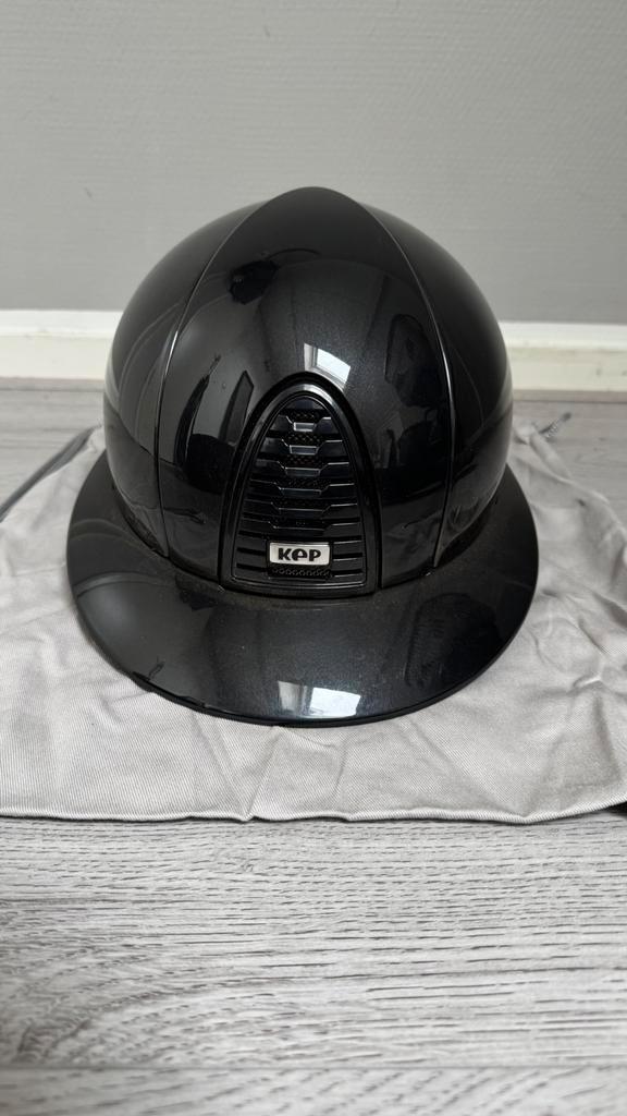 Kep italia, Dieren en Toebehoren, Paardrijkleding, Zo goed als nieuw, Dames, Cap, Dressuur, Ophalen of Verzenden