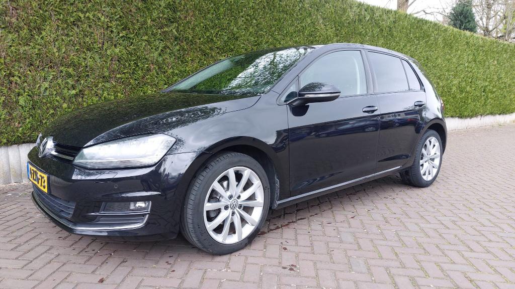 Volkswagen Golf 1.2 TSI LAATSTE KANS!, Voorwielaandrijving, Zwart, Origineel Nederlands, Handgeschakeld