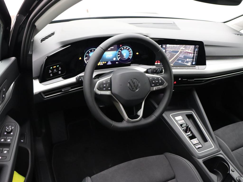 Volkswagen Golf Variant 1.0 eTSI Life Business 110 PK DGS DS, Auto's, 12 maanden, Zwart, Origineel Nederlands, 19 km/l