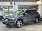 Volkswagen Tiguan Allspace 1.5 TSI Highline Business R AUTO|, Auto's, Volkswagen, Euro 6, 150 pk, Alcantara, Bedrijf