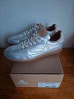 Nieuwe zilveren sneakers gympen Fred de la Bretoniere 41, Fred de la Bretoniere, Overige kleuren, Nieuw, Ophalen of Verzenden