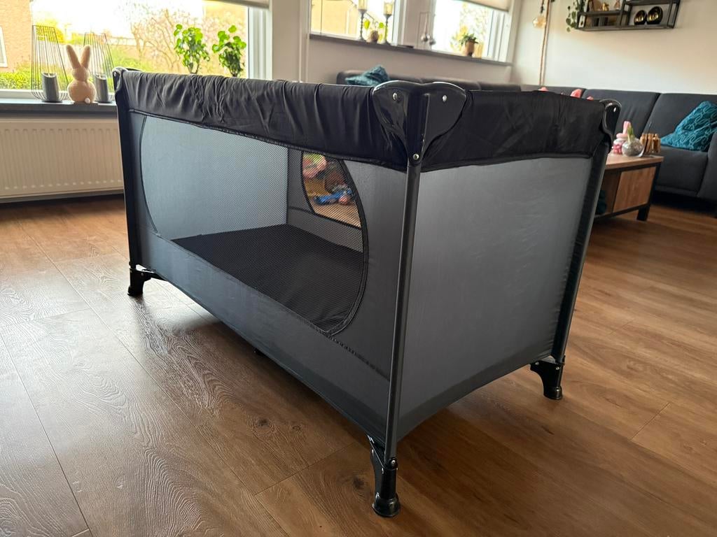 Puck camping bed, als nieuw, Ophalen, Zo goed als nieuw, Reisbedje