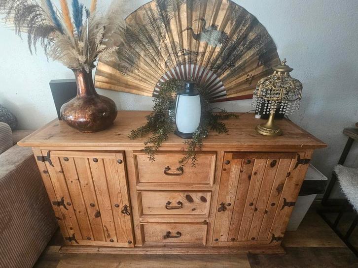 Robuuste Dressoir in Mexicaanse grenen stijl, Huis en Inrichting, Kasten | Dressoirs, 25 tot 50 cm, Ophalen of Verzenden