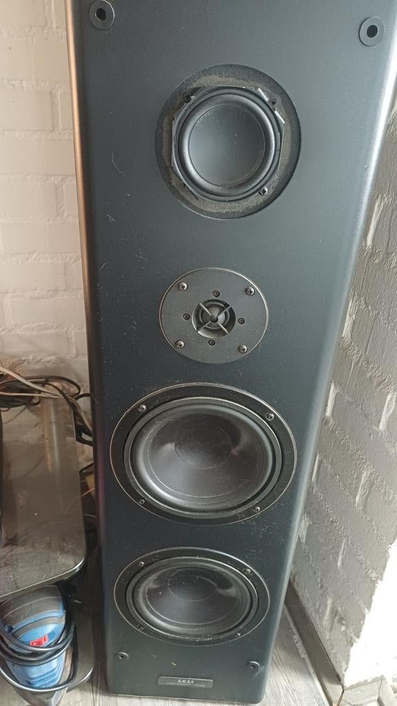 Akai 4 -weg speaker systeem. 2x Boxen, Gebruikt, Minder dan 60 watt, Front, Rear of Stereo speakers, Ophalen