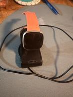 Fitbit versa 3 gaat niet meer aan, Sieraden, Tassen en Uiterlijk, Smartwatches, Ophalen of Verzenden, Zo goed als nieuw, Zwart