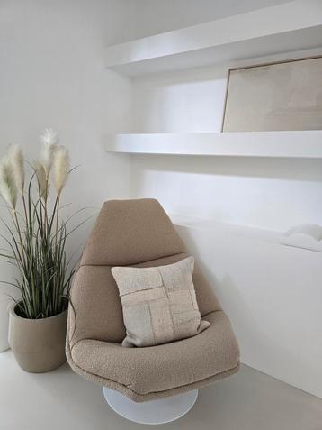 Artifort fauteuil F510,  draaifauteuil  beschikbaar voor biedingen