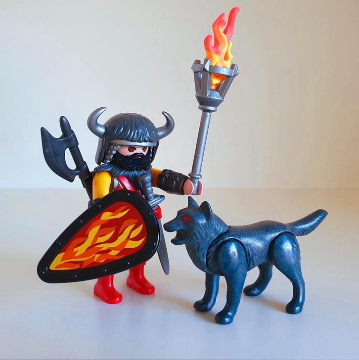 Playmobil krijger met wolf 5385, Kinderen en Baby's, Speelgoed | Playmobil, Zo goed als nieuw, Complete set, Ophalen of Verzenden