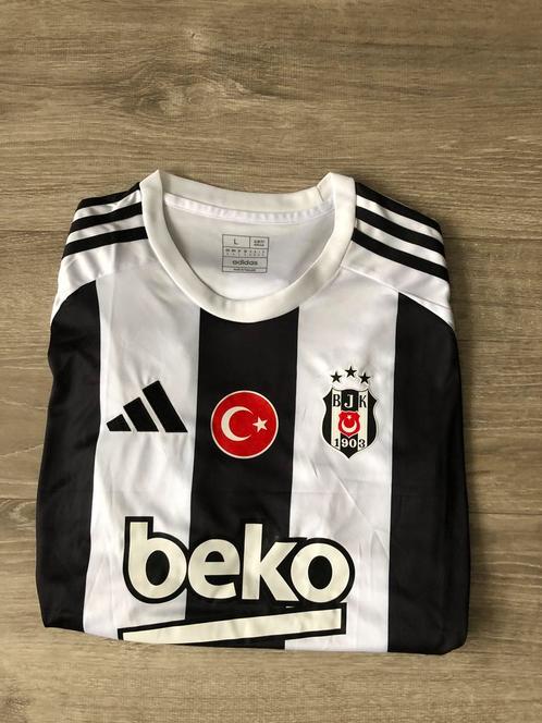 Besiktas maat M, Sport en Fitness, Voetbal, Zo goed als nieuw, Shirt, Maat M, Ophalen of Verzenden