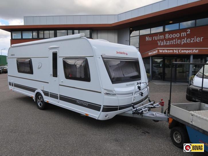Dethleffs Nomad 560 RET BADKAMER + ENKELE BEDDEN, Caravans en Kamperen, Caravans, tot en met 4, Rondzit, Dethleffs, 2 aparte bedden