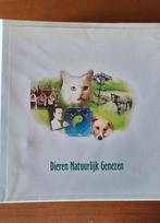 Dieren natuurlijk genezen, studieboek., Ophalen of Verzenden, Gelezen, Paarden of Pony's