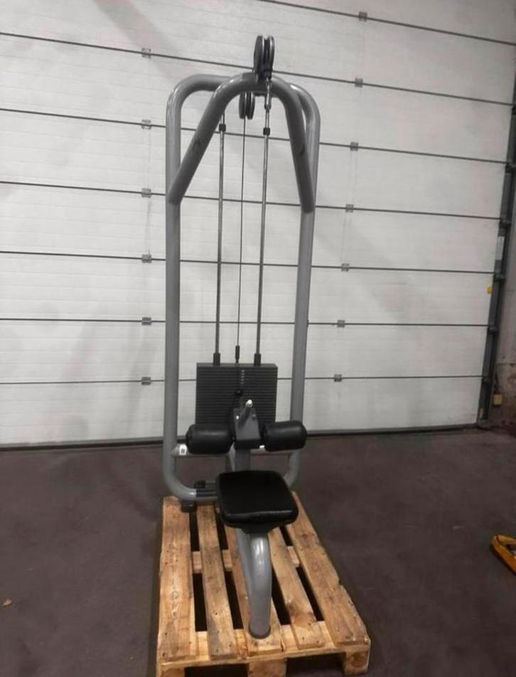 Technogym Lat Pulley met 120kg Steekgewichten, Sport en Fitness, Fitnessmaterialen, Gebruikt, Overige typen, Ophalen