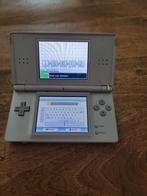 Nintendo DS Lite met spellen, Spelcomputers en Games, Spelcomputers | Nintendo DS, Ophalen of Verzenden, Zilver, DS Lite, Gebruikt