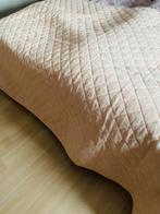 Zalmkleurige Bedsprei 240x220cm, Huis en Inrichting, Tweepersoons, Ophalen of Verzenden, Roze, Deken of Dekbed