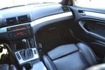 BMW 3-serie Touring 330i Executive, Auto's, Automaat, Gebruikt, Zwart, Blauw