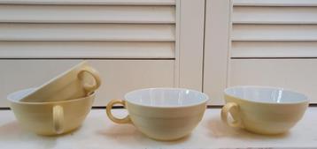 Mosterdgele Vintage Koffie/Theekopjes (4) beschikbaar voor biedingen