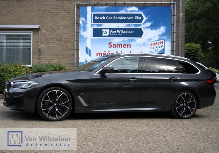 BMW 5-serie Touring 540d xDrive High Executive Edition/B&W/P, Auto's, BMW, Bedrijf, Te koop, 5-Serie, 360° camera, 4x4, ABS, Adaptive Cruise Control